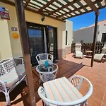 La Casita De Lomas