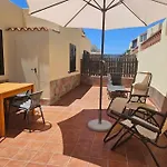 La Casita De Lomas