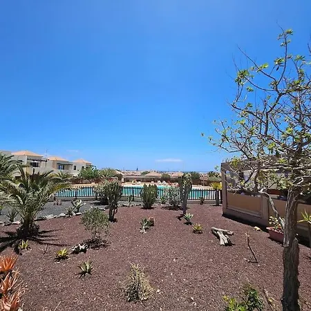 La Casita De Lomas